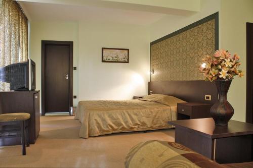 Hotel Dukov – Obzor, WY