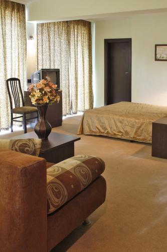 Hotel Dukov – Obzor, WY