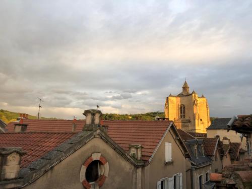 Maison Les Fleurines By Logis - image 5