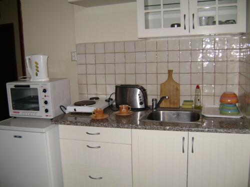 Two-Bedroom Apartment image 6