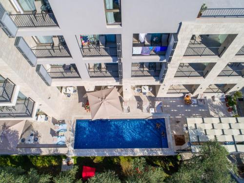 Hotel Eleven - image 14
