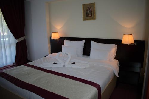 Hotel Europolis - image 2