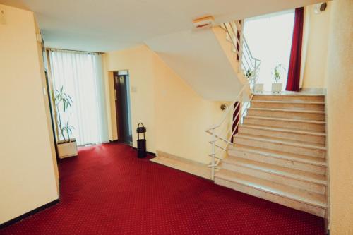 格兰德酒店 格兰德酒店