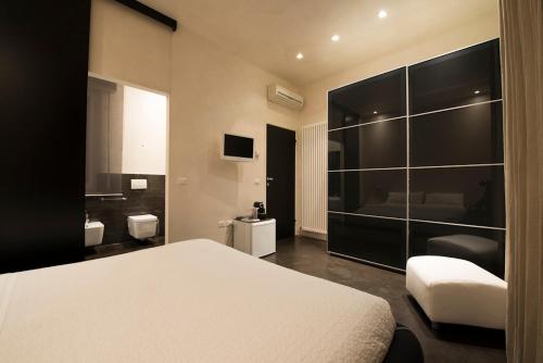 B&B Lounge 1