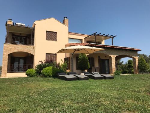 M Varkes Villa - Chalkidiki