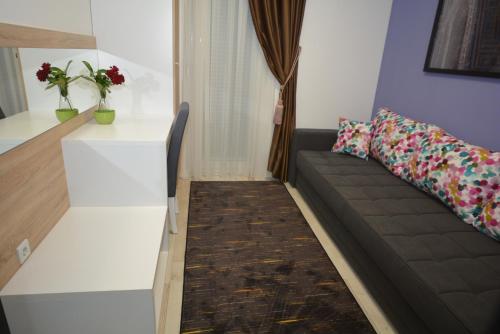 Apart Hotel Family - main image