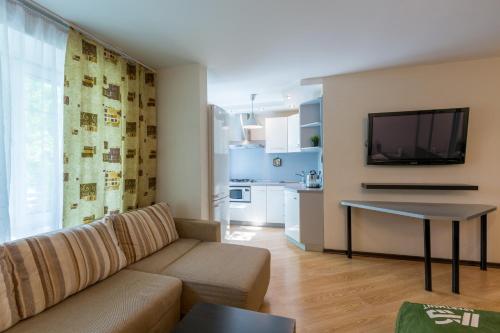 AG Apartment Mashinostroenya 9/2 - image 2