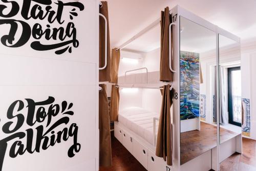 Lisbon South Hostel - image 8