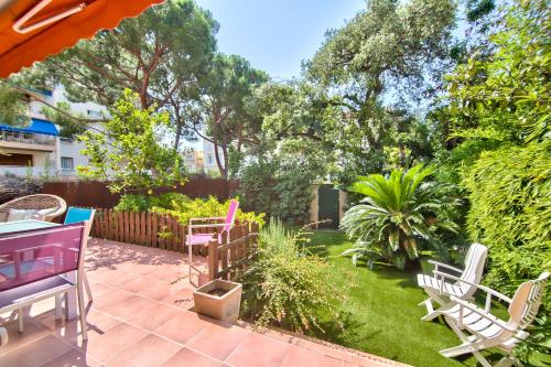 Cannes Film Festival Beach Apartment - image 4