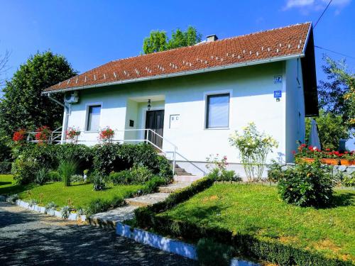  Apartment Rosa, Pension in Slunj