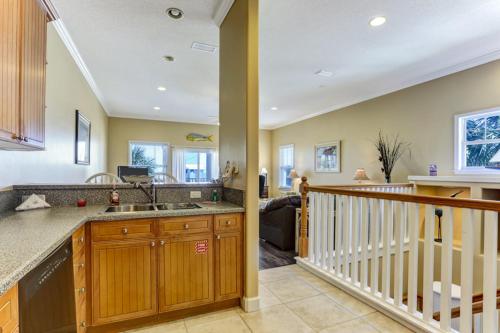 211 South Fletcher - image 5