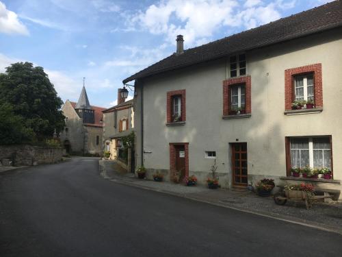 La petite maison gîte à louer Bessines-sur-Gartempe