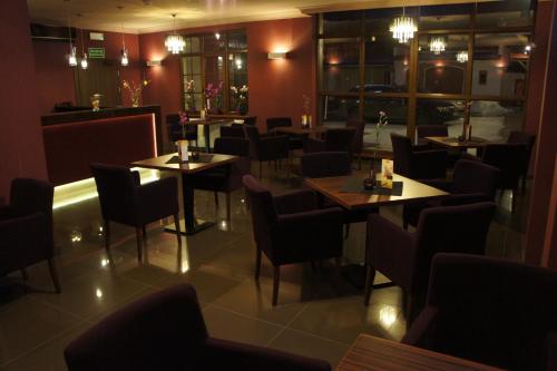 Hotel Camelot - image 13