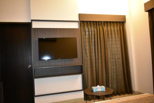 Spring Hill Apartments
