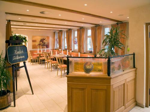 Restaurante, Waldhotel Nachtigall in Paderborn