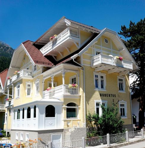 Hotel Garni Hubertus-Nostalgie & Charme in Fulpmes, Österreich