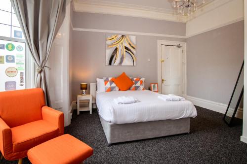 The Alexander - Hotel by TIFA Stays chambre d'hôte Three Crosses