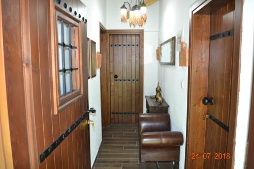 Mouson Melathron in 엘라피나