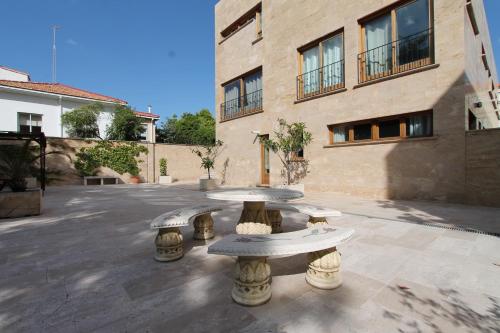 Apartamentos Villablino Arturo Soria, Madrid