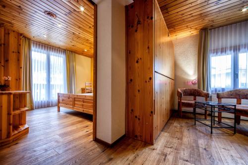 Hotel Astoria - image 4