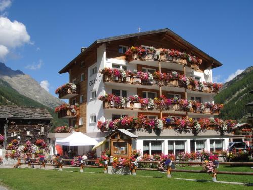 المنظر الخارجي, B&B Haus Granit Saas Grund in ساس - في