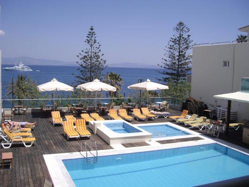 Bristol Sea View Apartments - image 2