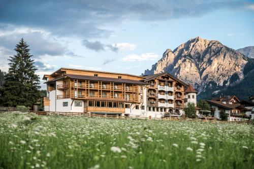 Hotel Mareo Dolomites in St. Vigil