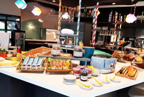 ibis Styles Fréjus St Raphael - image 10