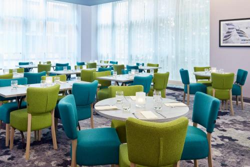 Jurys Inn Sheffield - image 14