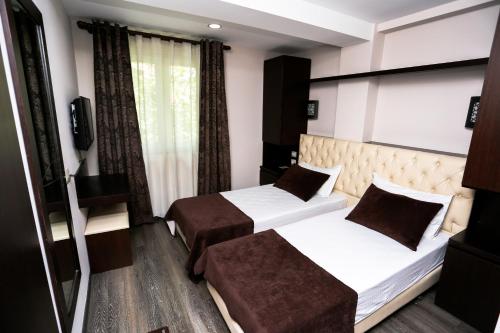 Hotel Town House, Tirana (photo 9)