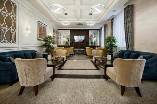 Grand Hotel Zvezda - image 10