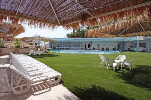 Πισίνα, Royal Plaza Hotel in Tiberias