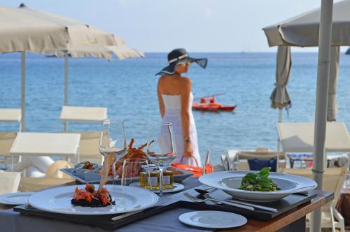 חוף ים, Eight Hotel Paraggi in פורטופינו