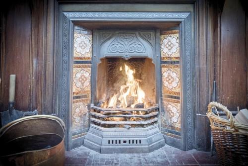 Salutation Hotel - image 2