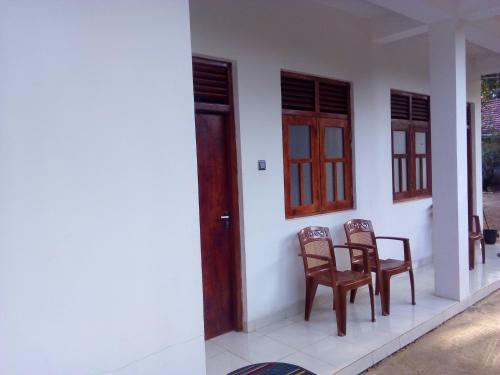 Dinesh Guest House Yala