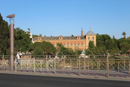 セビリア Resitur Luxury Suit A 4つ星 シングルルーム 眺望