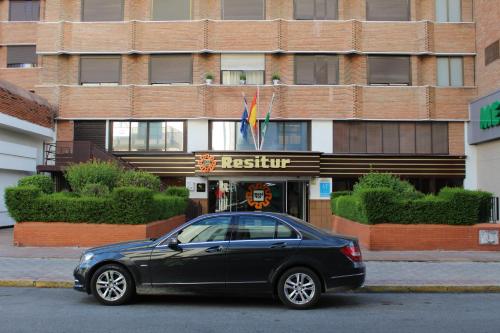 セビリア Resitur Luxury Suit A 4つ星 シングルルーム 外観