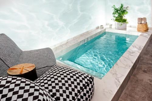 Santorini Soul Villas - image 12