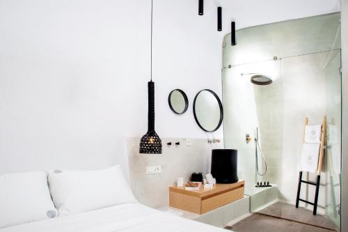 Santorini Soul Villas - image 11