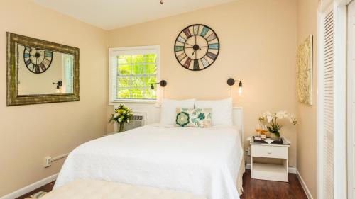 Old Town Manor – Key West, FL