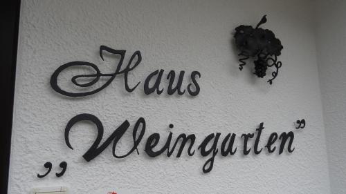 Haus Weingarten APPARTEMENTS-ZIMMER