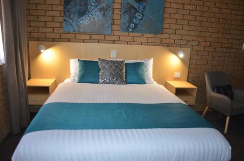 1 queen bed