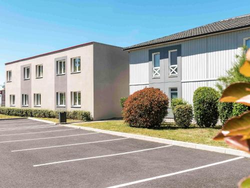ibis Issoire
