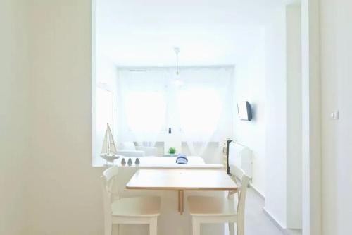 Royal Sea Studio