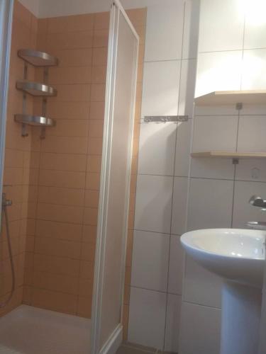 Deluxe Double Room with Balcony and Sea View image 6