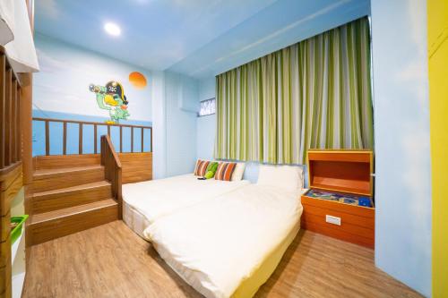 Fairytale House – Tainan, LA