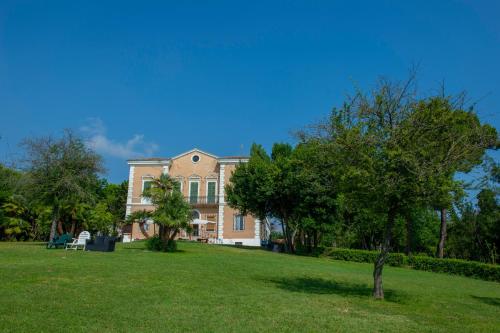 Accommodation in Montemarciano