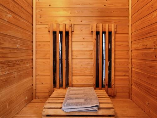 Wheelchair friendly house with sauna