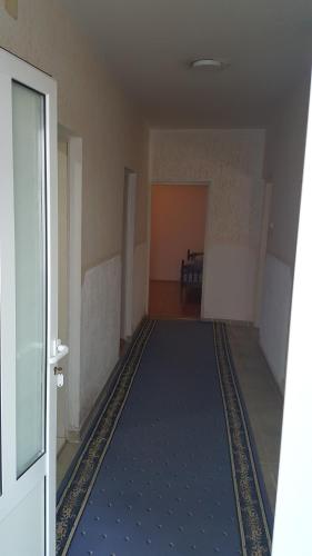 Apartments Oki - image 2