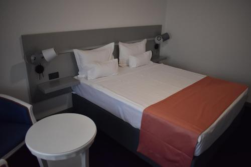 Hotel Europolis - image 9